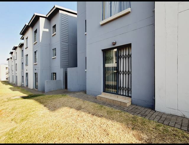 1 BEDROOM APARTMENT FOR SALE IN NOORDWYK